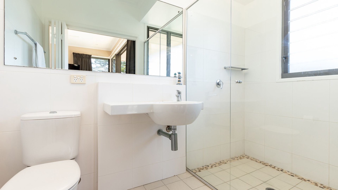 Photo of Bathroom in Boomerang Beach