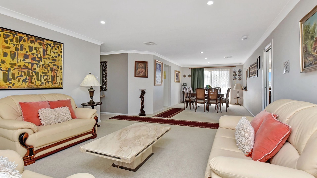Photo of Livingroom in Allandale