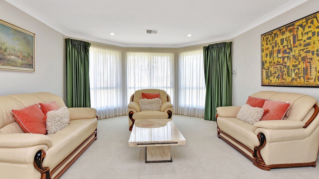 Photo of Livingroom in Allandale