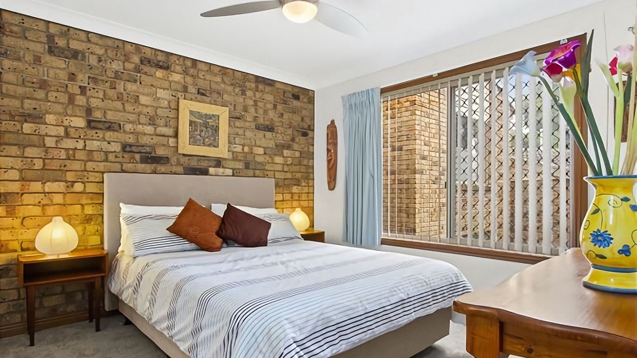 Photo of Bedroom in Batehaven