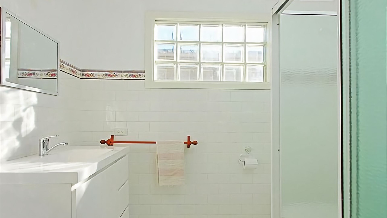 Photo of Bathroom in Denhams Beach