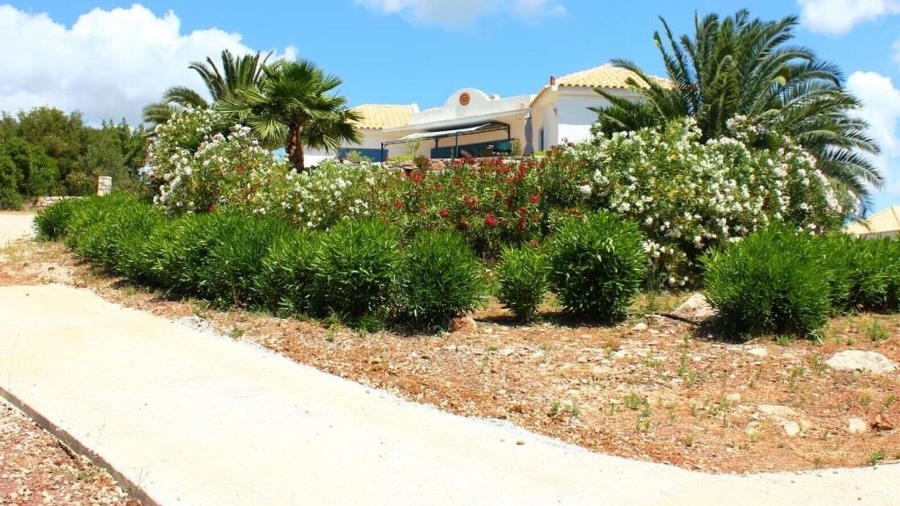 Photo of Outdoor in Aipeia