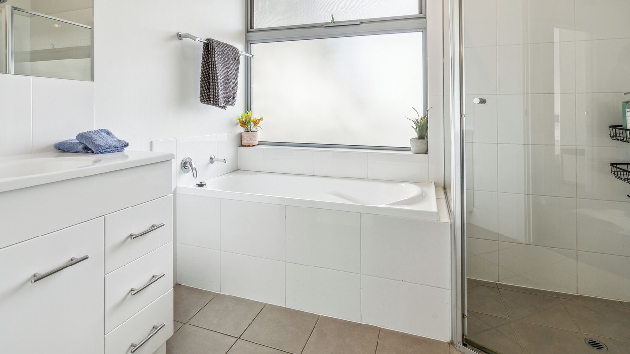 Photo of Bathroom in Kilburn