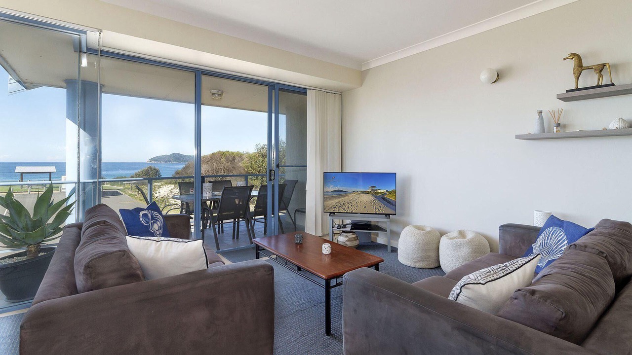 Photo of Livingroom in Hawks Nest