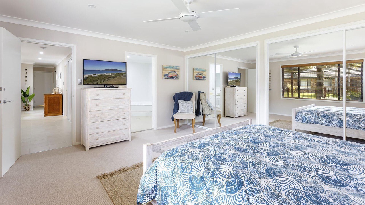 Photo of Bedroom in Hawks Nest