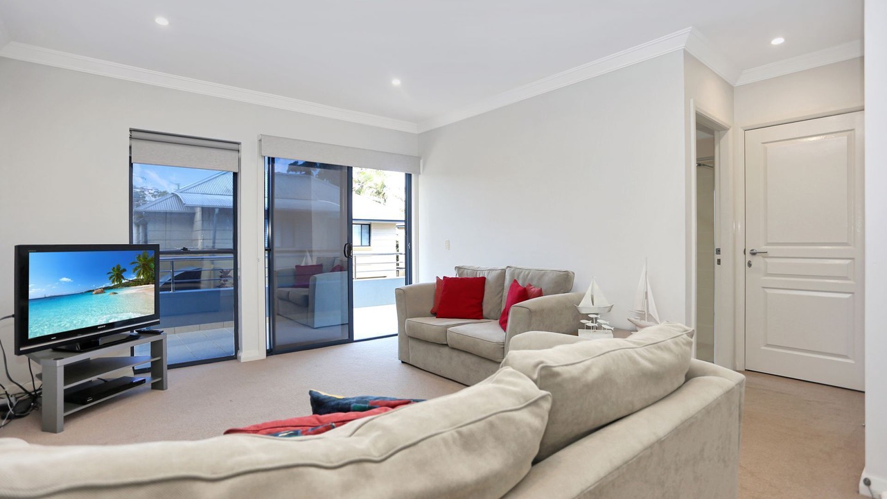 Photo of Livingroom in Hawks Nest