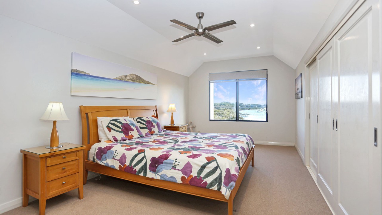 Photo of Bedroom in Hawks Nest