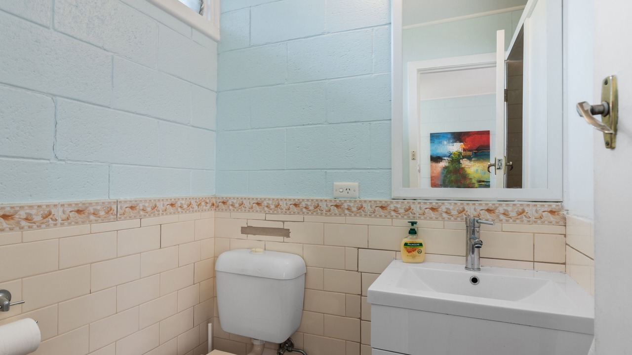 Photo of Bathroom in Strathmerton