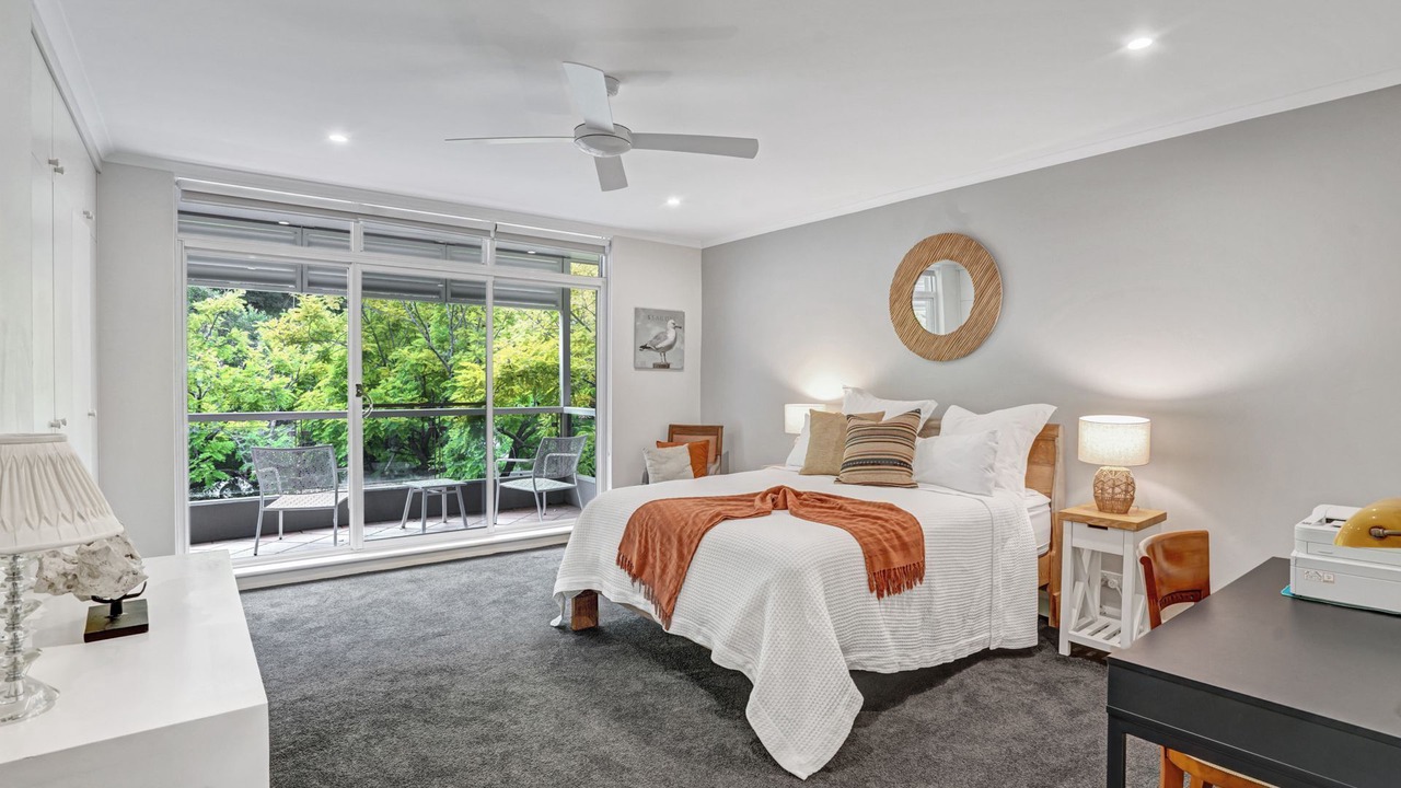 Photo of Bedroom in Palm Beach