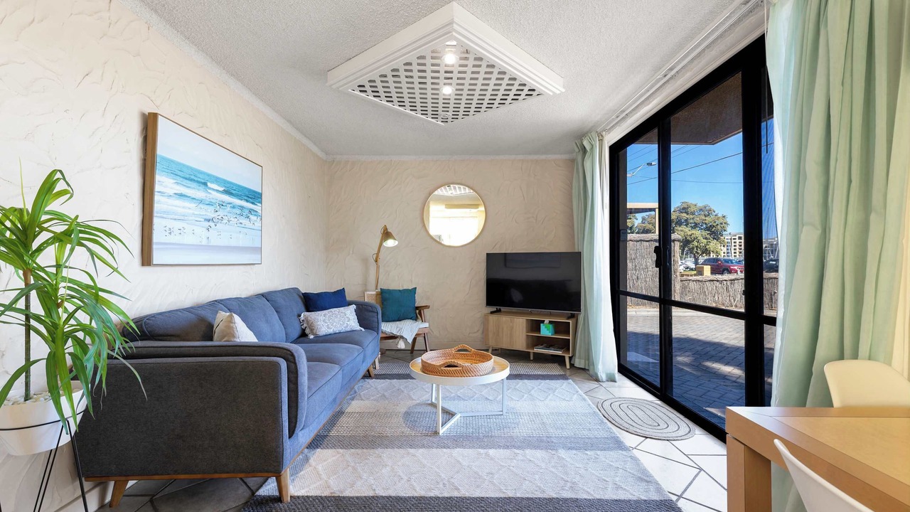 Photo of Livingroom in Glenelg North
