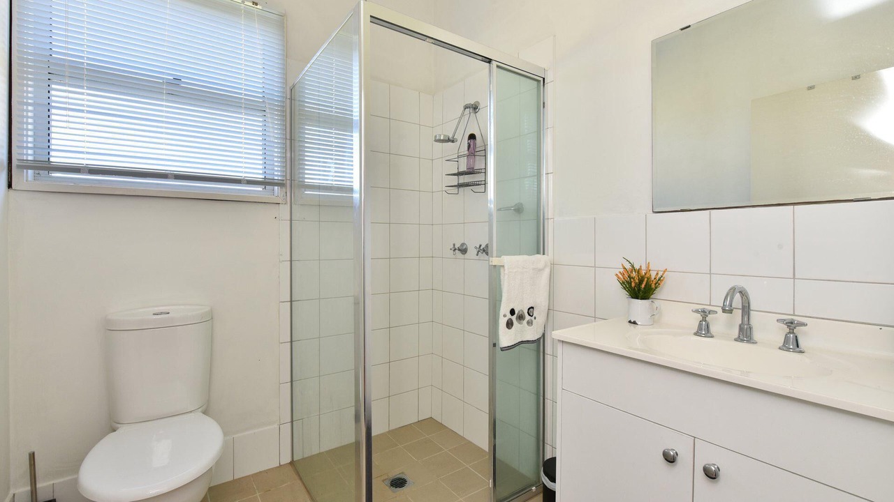 Photo of Bathroom in Broke