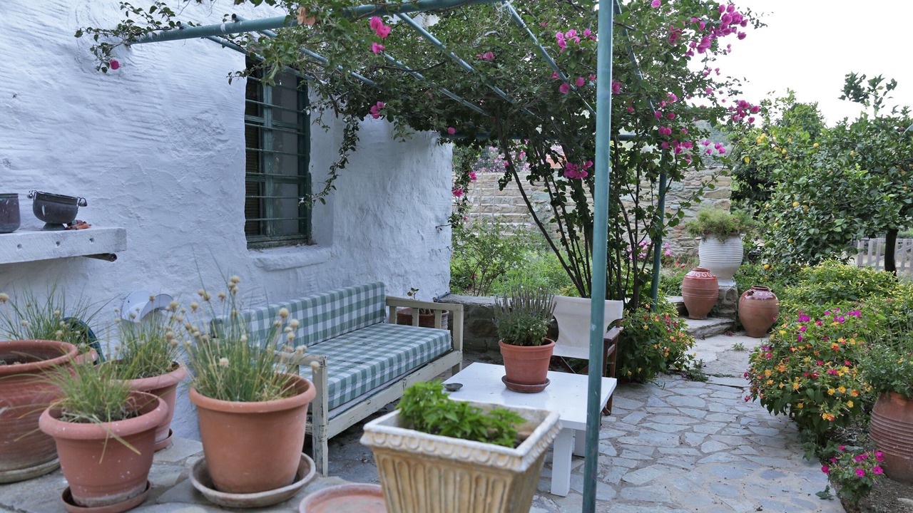Photo of Patio Balcony in Apikia