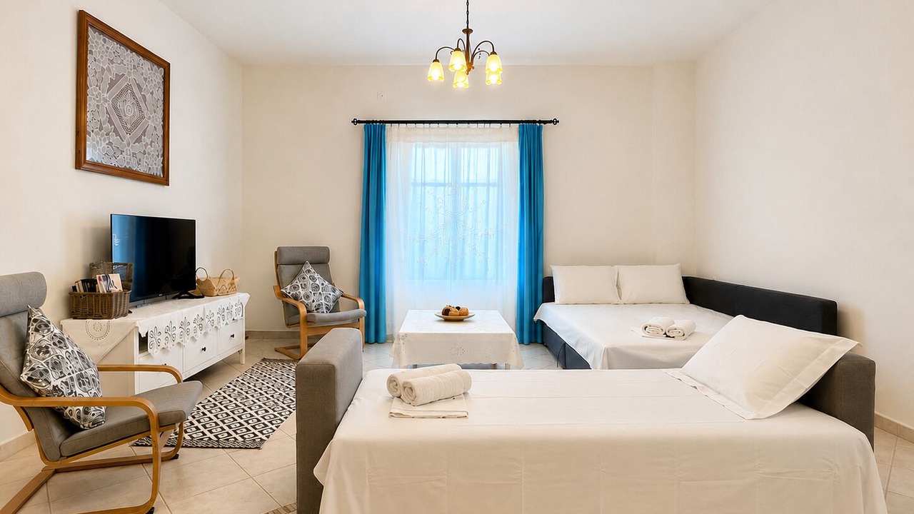 Photo of Livingroom in Aegiali
