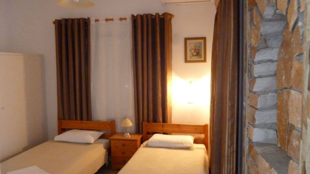 Photo of Bedroom in Ios
