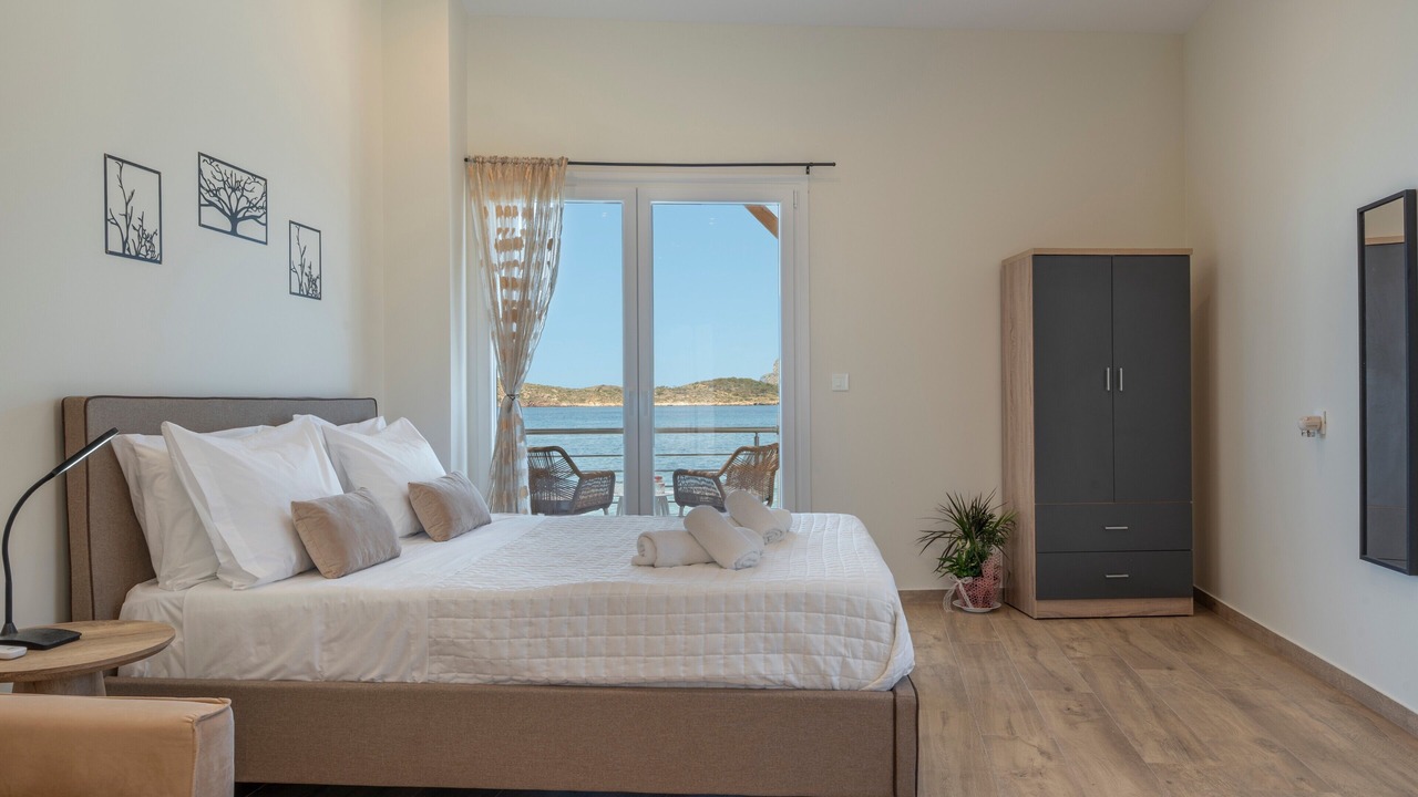 Photo of Bedroom in Kamari