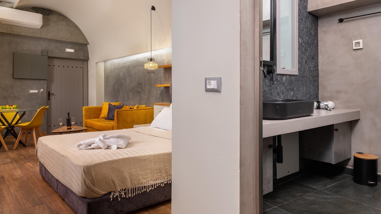Photo of Bedroom in Rhodes Old Town
