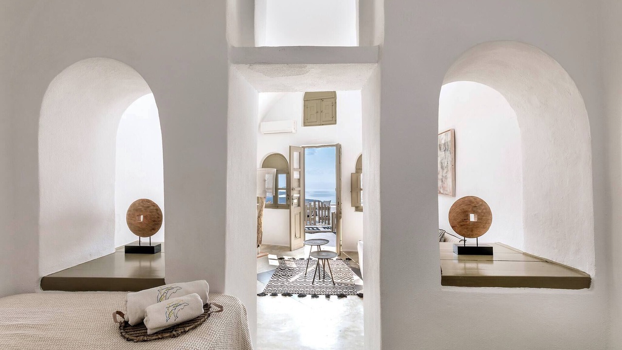 Photo of Bedroom in Imerovigli