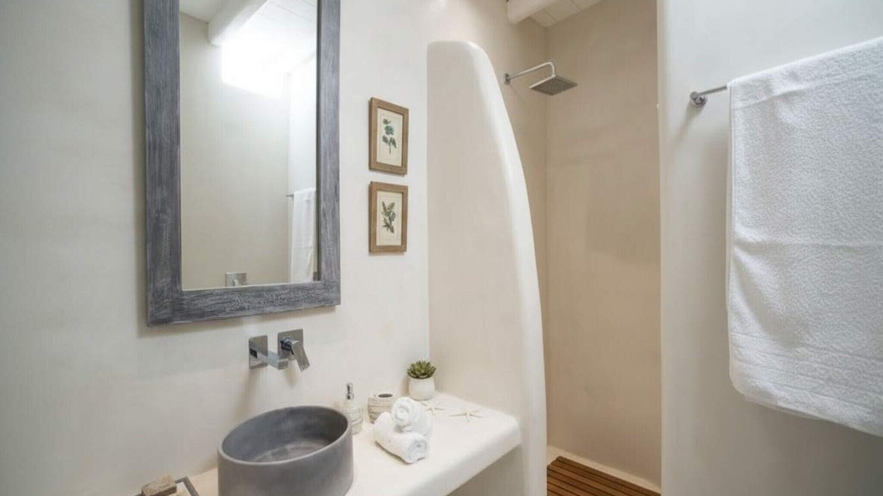 Photo of Bathroom in Agios Stefanos