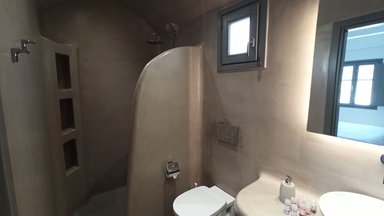 Photo of Bathroom in Vothon