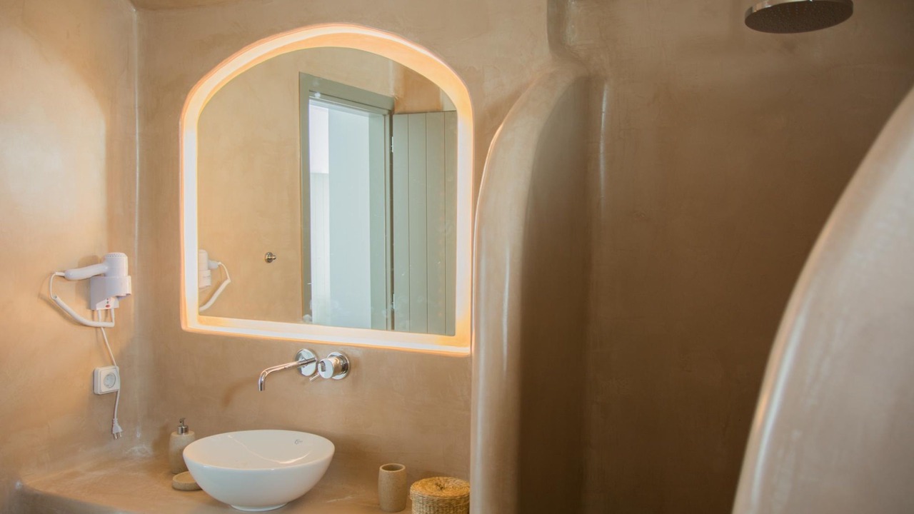 Photo of Bathroom in Vothon