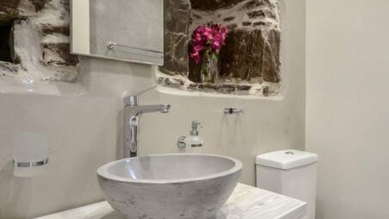 Photo of Bathroom in Naxos