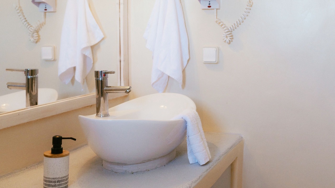 Photo of Bathroom in Aliki
