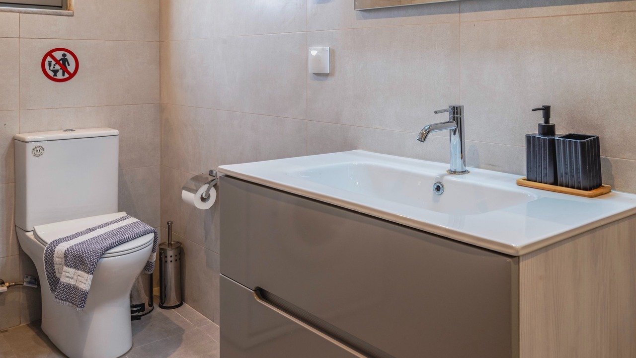 Photo of Bathroom in Kremasti