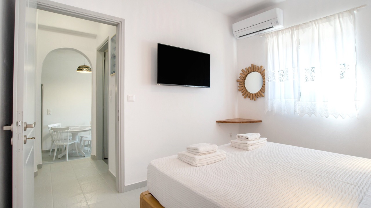 Photo of Bedroom in Nea Cryssi Akti
