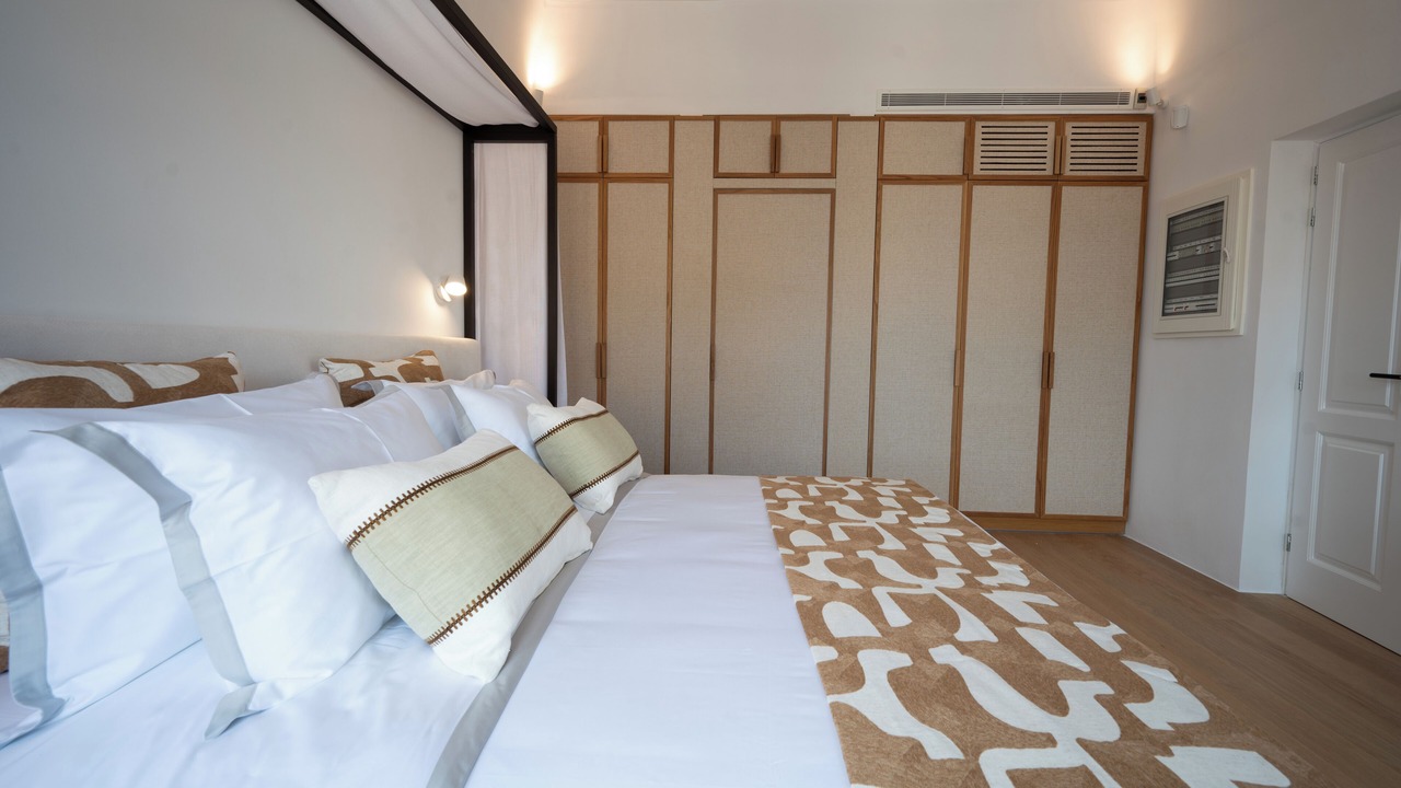 Photo of Bedroom in Oia