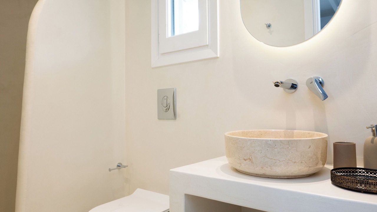Photo of Bathroom in Elia