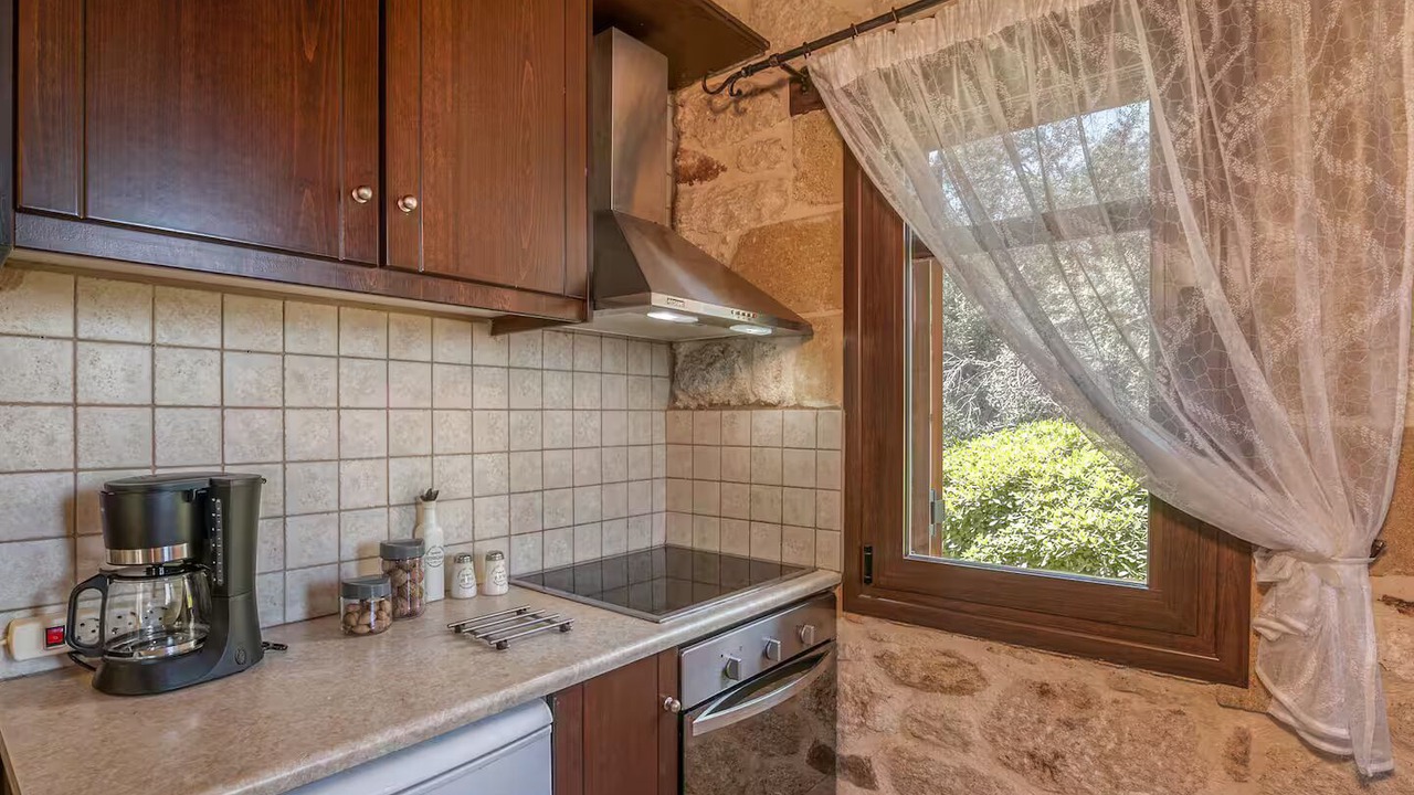 Photo of Kitchen in Limeniskos