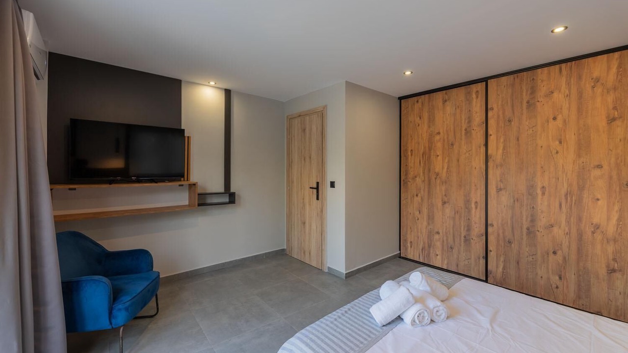Photo of Bedroom in Lefktron