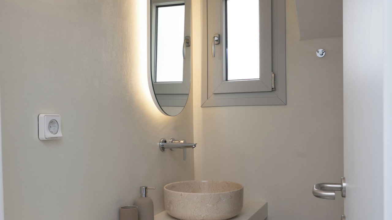 Photo of Bathroom in Elia