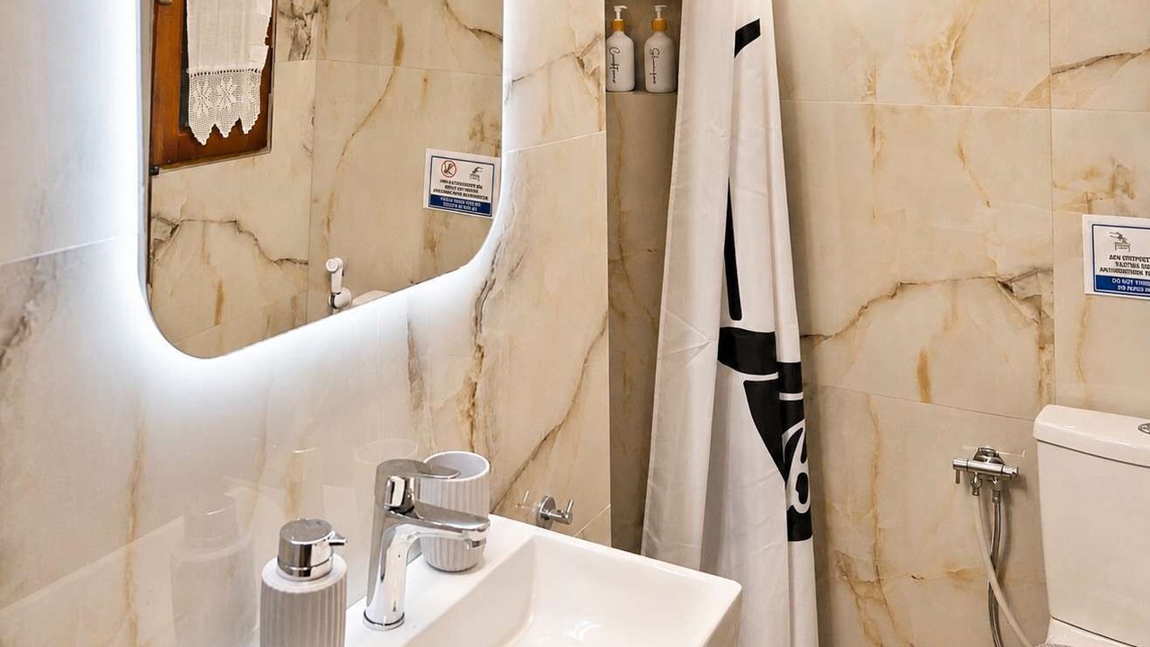 Photo of Bathroom in Monemvasia