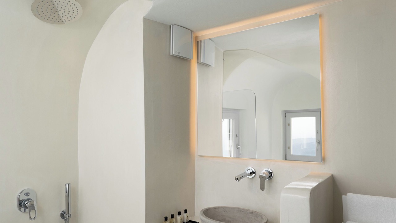 Photo of Bathroom in Imerovigli