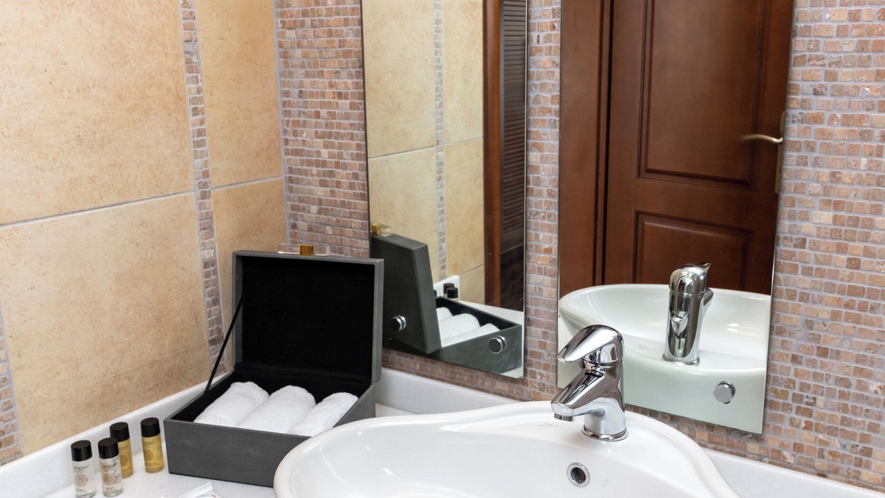 Photo of Bathroom in Kropia