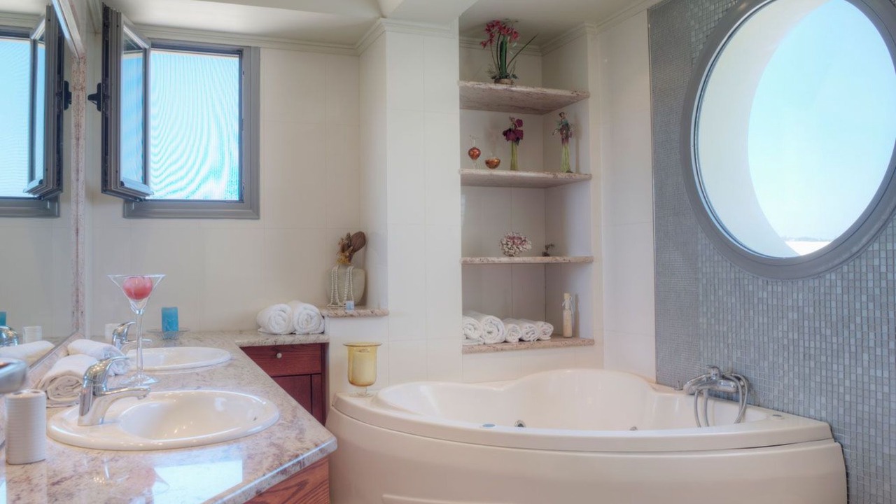 Photo of Bathroom in Kallithea