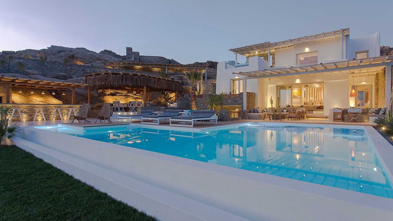 Photo of Outdoor in Elia