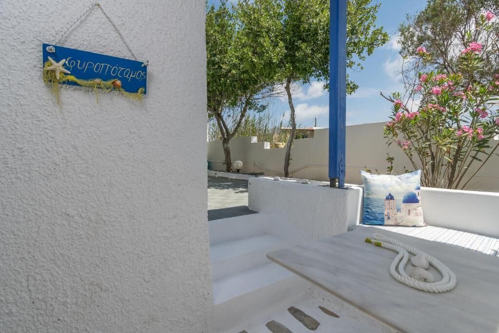 Photo of Outdoor in Adamas