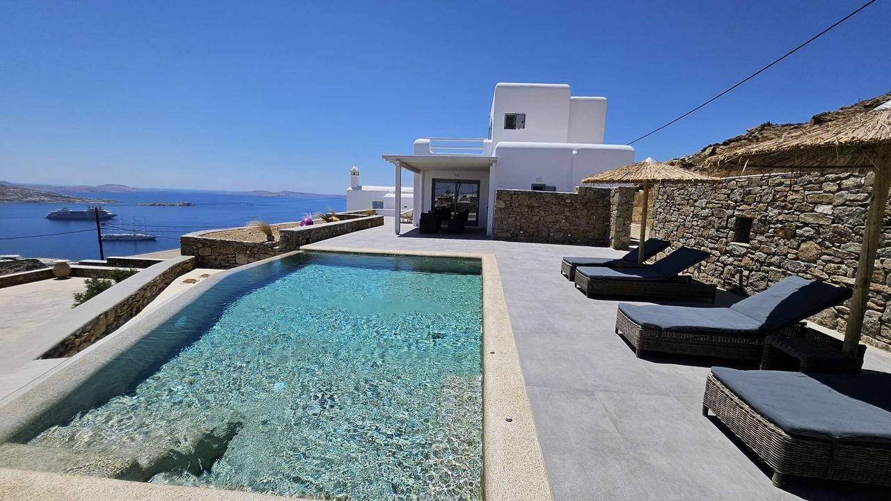 Photo of Outdoor in Tourlos