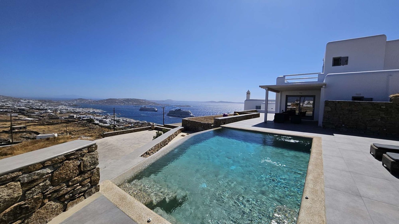 Photo of Outdoor in Tourlos