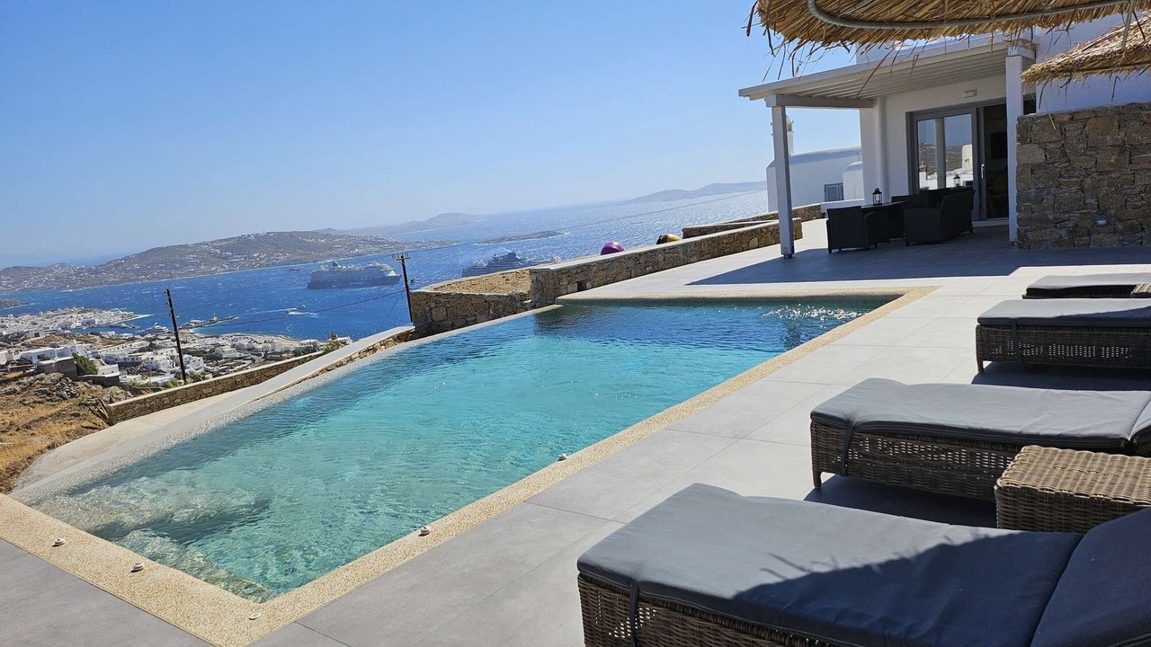 Photo of Outdoor in Tourlos