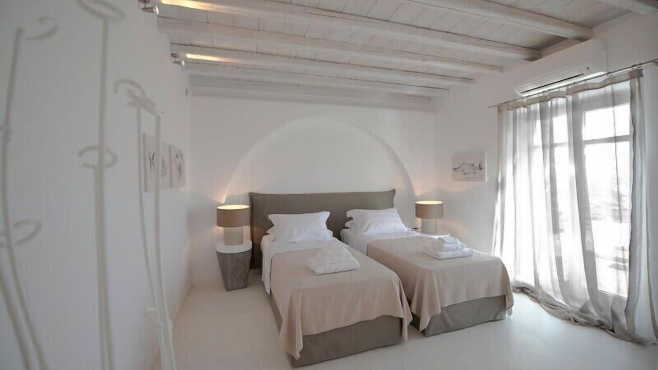 Photo of Bedroom in Tourlos