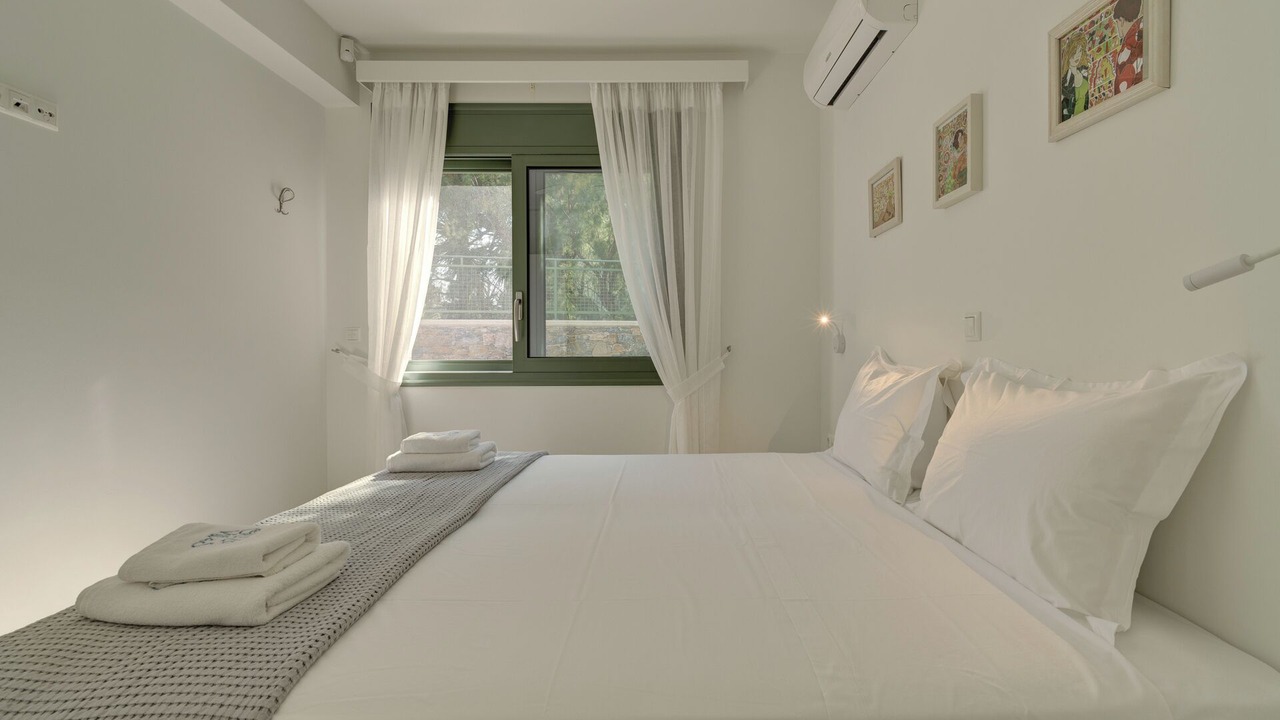 Photo of Bedroom in Plomari