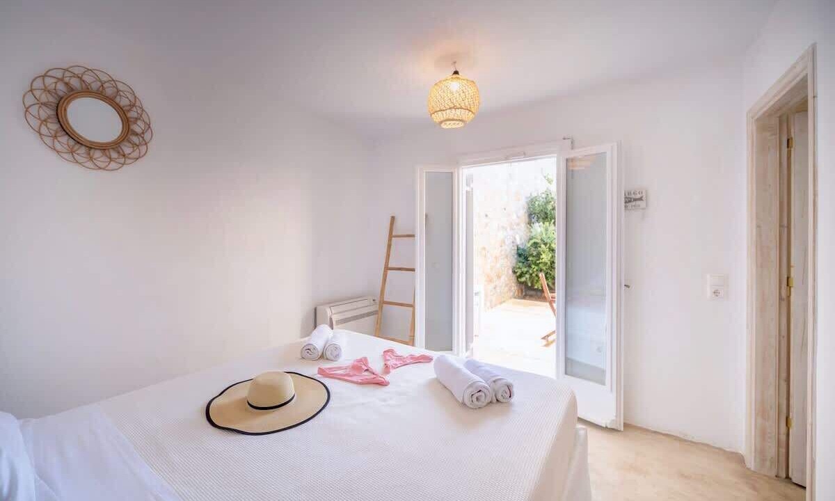 Photo of Bedroom in Kalafatis