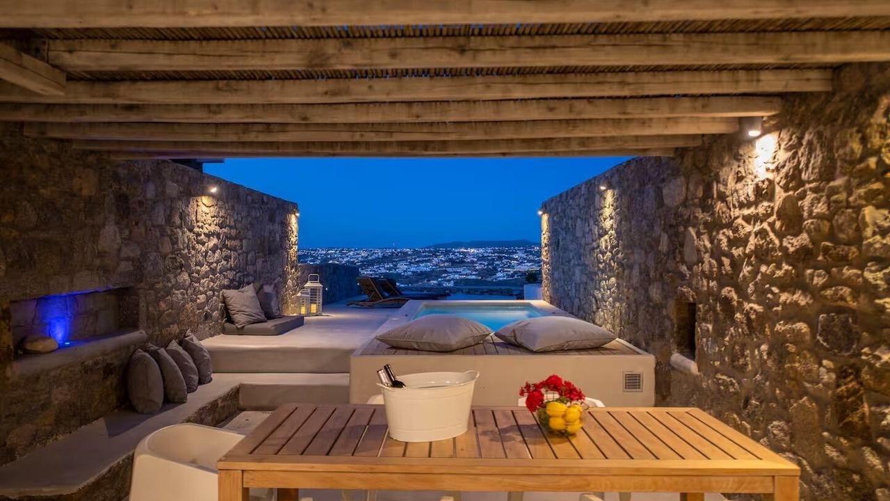 Photo of Outdoor in Kanalia