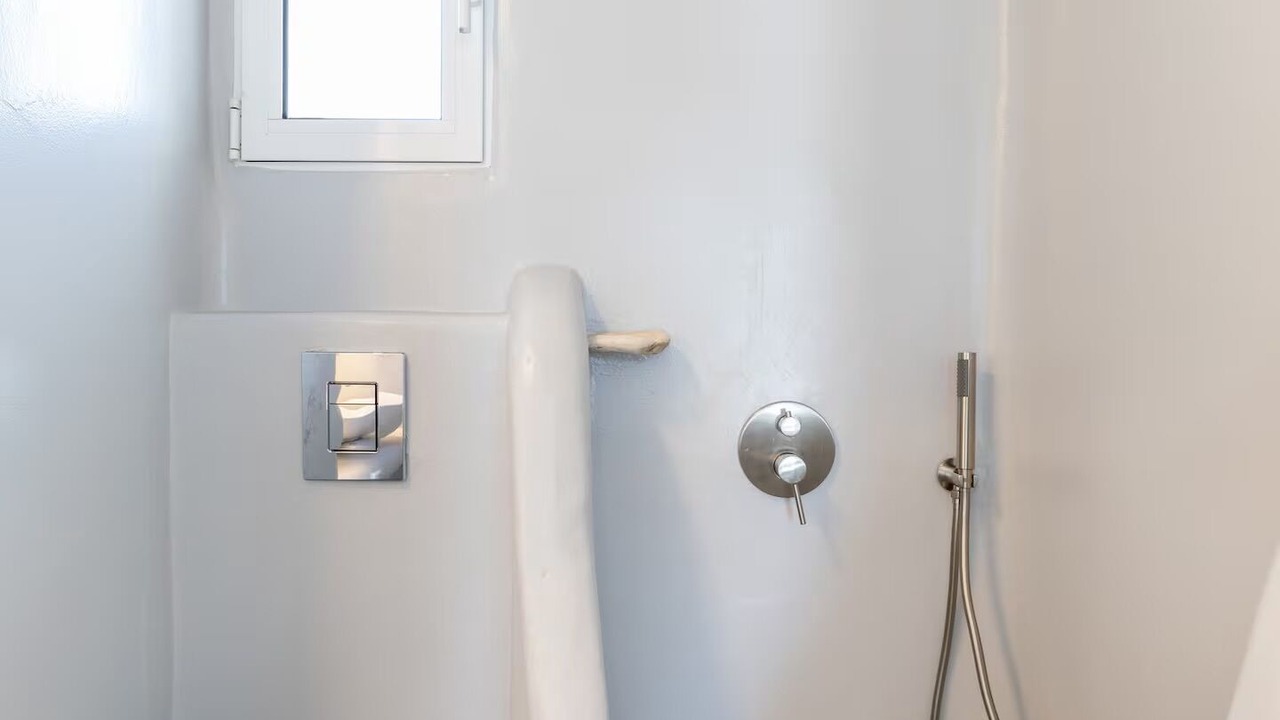 Photo of Bathroom in Kanalia