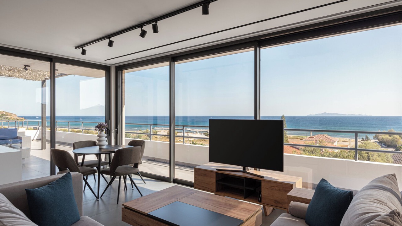 Photo of Livingroom in Legrena