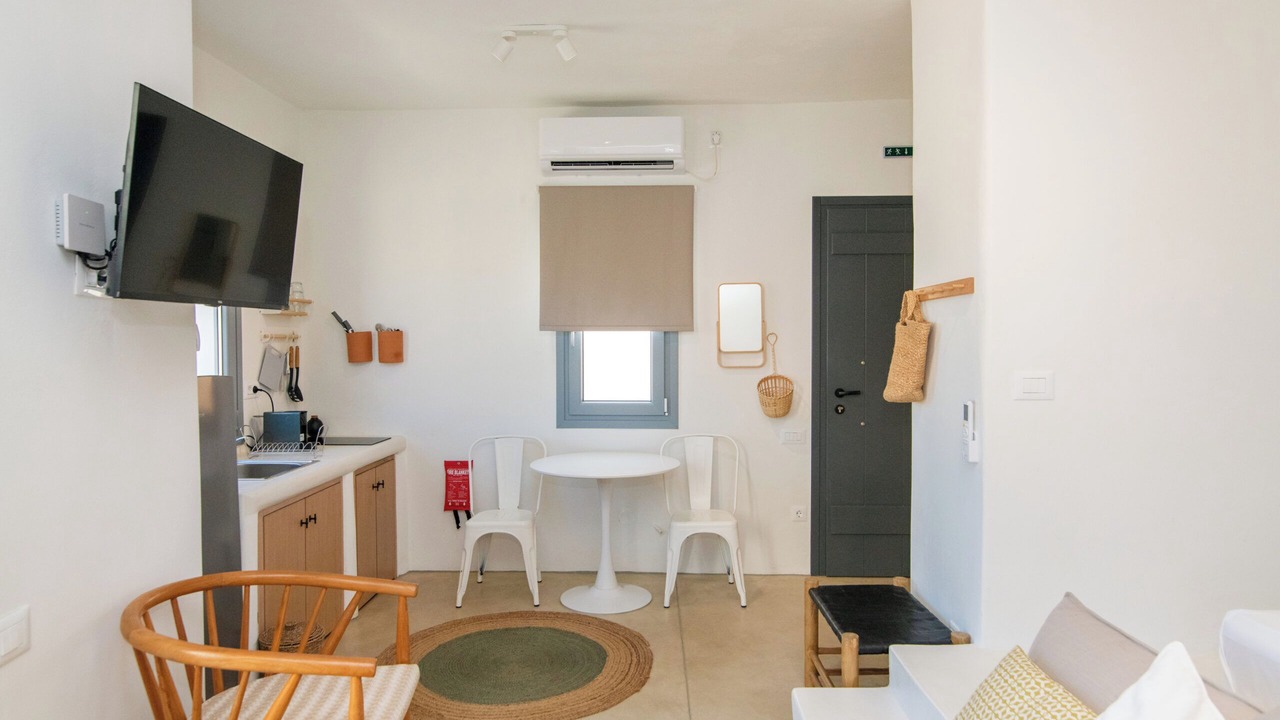 Photo of Livingroom in Panormos