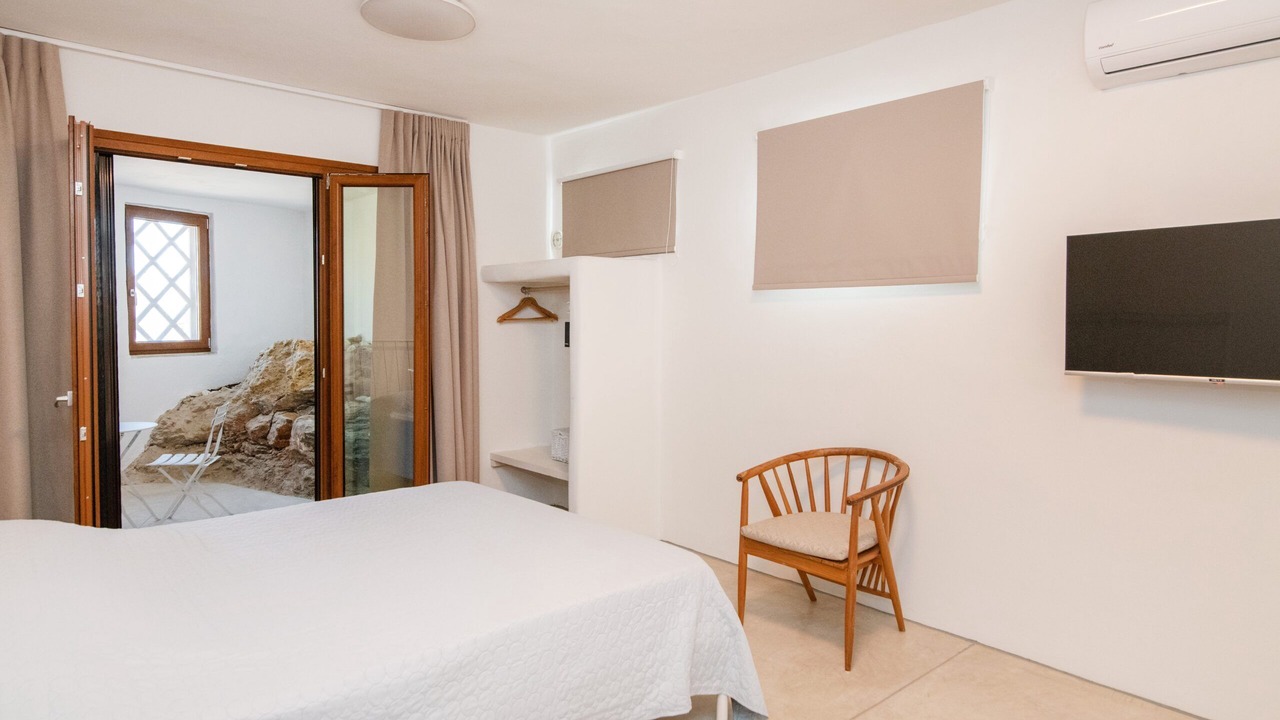 Photo of Bedroom in Panormos